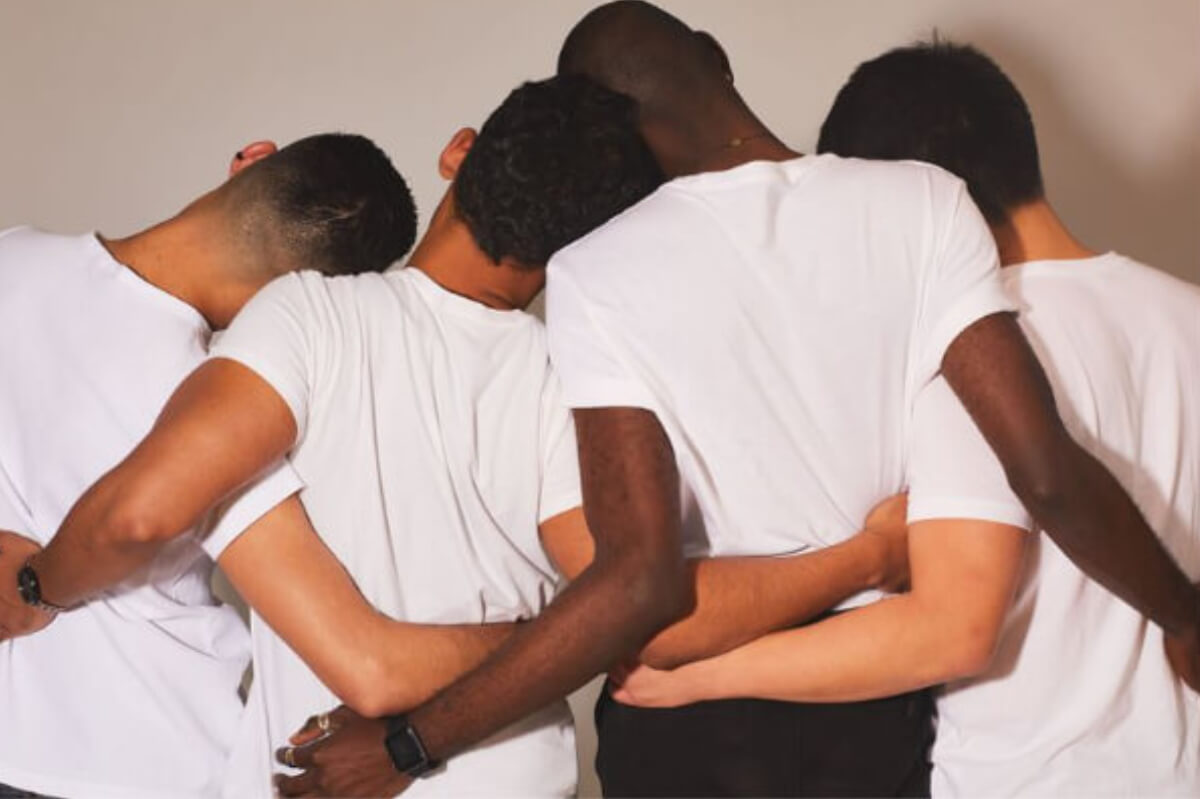Sexual Racism: Was steckt hinter dieser Bezeichnung und welche Bedeutung hat Grindr?