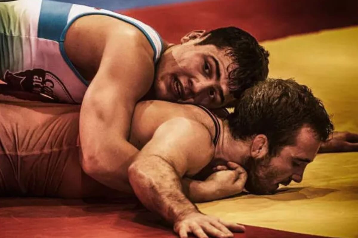 Gay wrestling – fetish with lots of sweat, body contact
